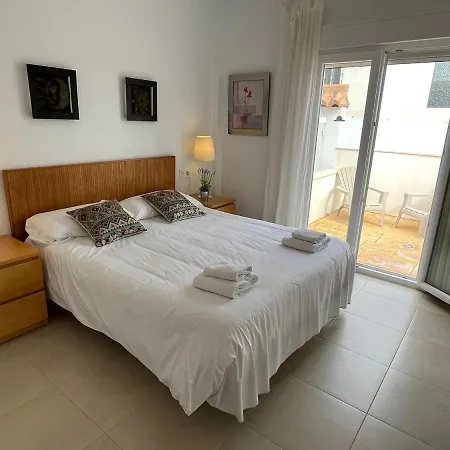 Villa Paradise - Topaz