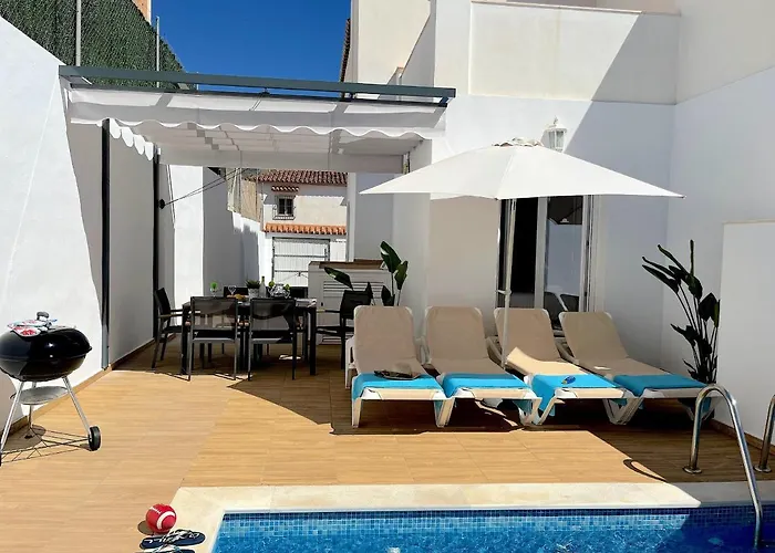 Villa Paradise - Topaz