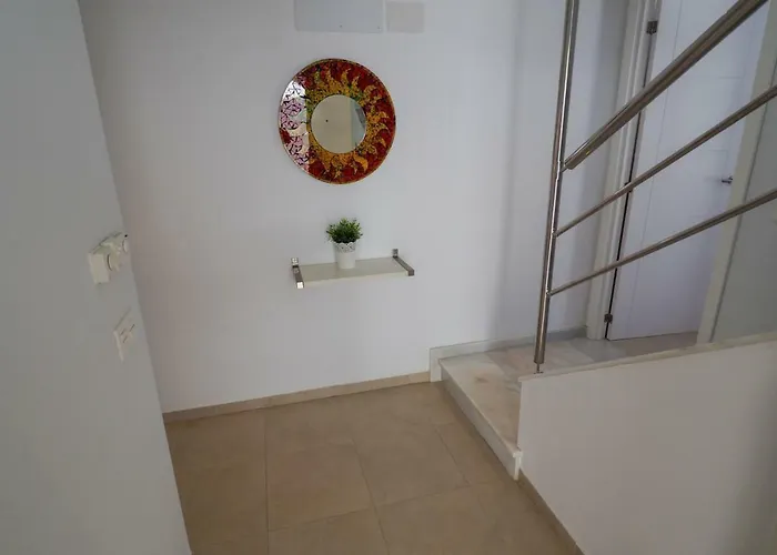 Villa Paradise - Topaz